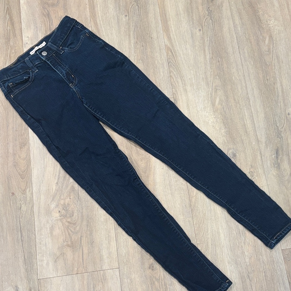 LEVIS 720 HIGH RISE SUPER SKINNY DARK JEANS